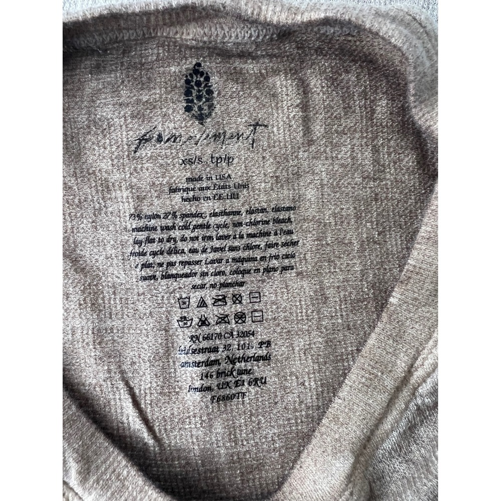 Free People Movement Free Throw Muscle Tank Tan Ribbed Lettuce Edge Size XS S - Picture 7 of 9